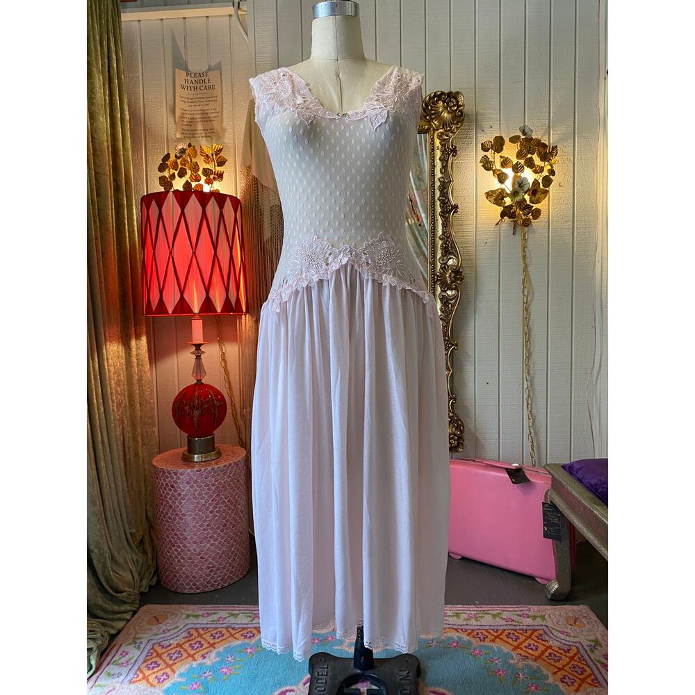 vintage 1980s sheer pink lace nightgown fit and flare swiss dot applique lingeri